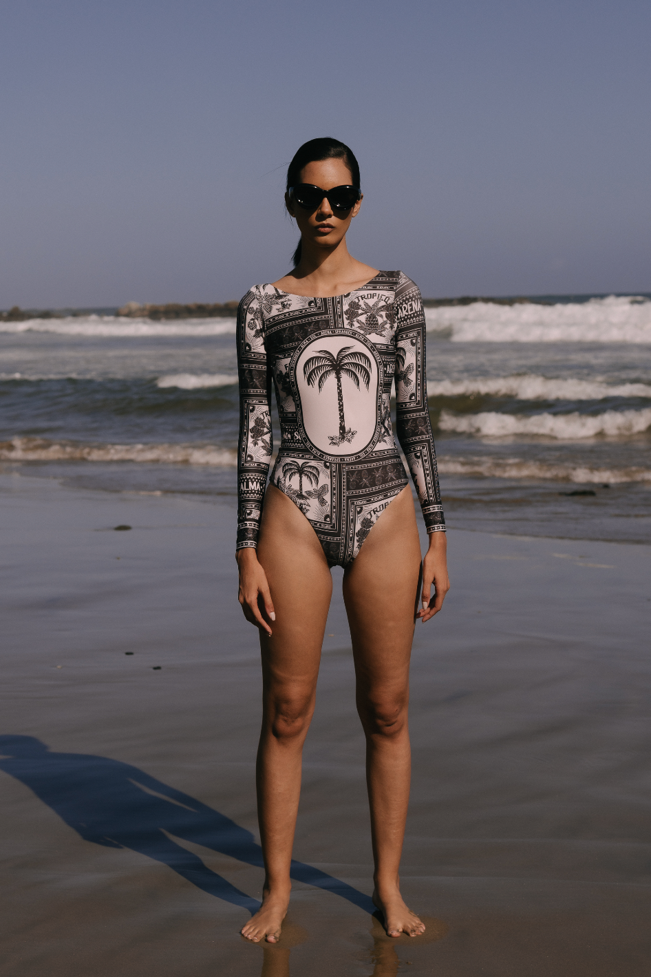 ENTERO MANGA LARGA ESTAMPADO NEGRO